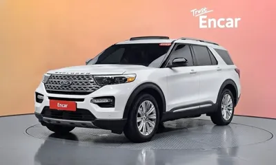Ford Explorer · 2021 год