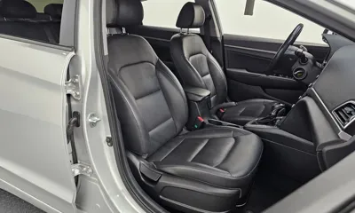 Hyundai Avante 2016, 131104 км, за 9400000 KRW - фото 12