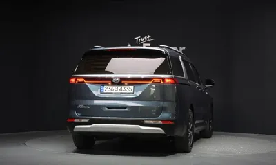 Kia Canival 2021, 54926 км, за 22000000 KRW