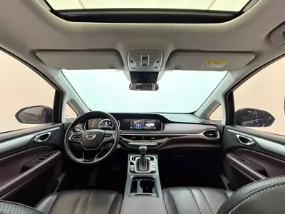 GAC Motor Trumpchi M6 2021, 56000 км, за 99800 CNY - фото 10
