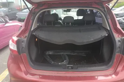 Nissan Tiida 2016, 70500 км, за 48238.39 CNY - фото 22