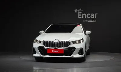 BMW 5-Series 2024, 30428 км, за 55900000 KRW - фото 3