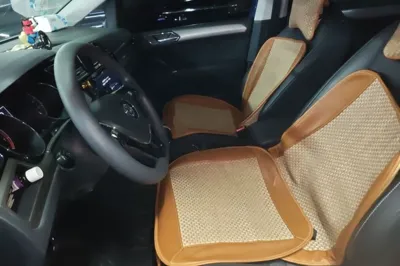 Volkswagen Touran 2018, 90600 км, за 60032.87 CNY - фото 15