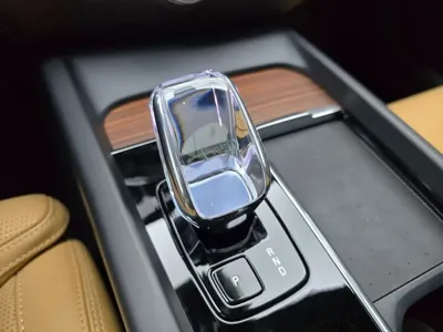 Volvo V60 2025, 405 км, за 52000000 KRW - фото 9