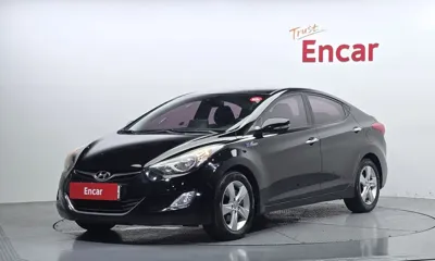 Hyundai Avante · 2012 год