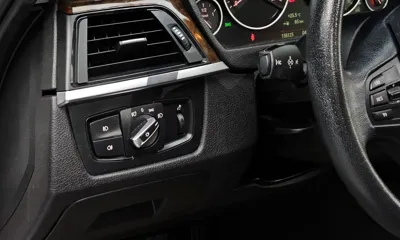 BMW 3-Series 2015, 156125 км, за 9500000 KRW - фото 16