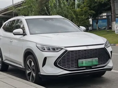 BYD PLUS New Energy 2022, 29000 км, за 75000 CNY