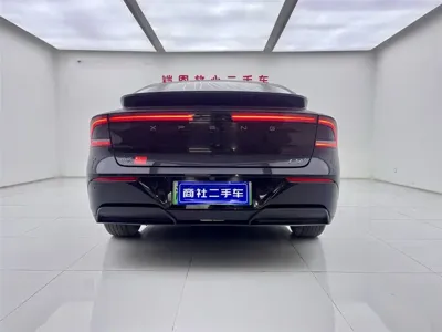 Xpeng P7+ 2025, 7000 км, за 149800 CNY