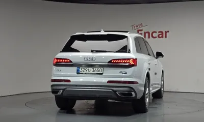 Audi Q7 2021, 99020 км, за 48900000 KRW