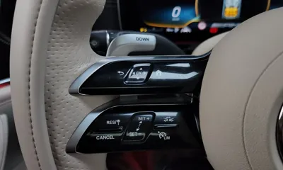 Mercedes-Benz AMG GT 2022, 60177 км, за 80000000 KRW - фото 16