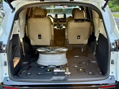 Toyota Sienna 2022, 17995 км, за 48900000 KRW - фото 20
