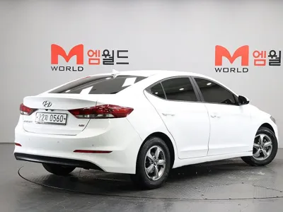 Hyundai Avante 2016, 117721 км, за 7500000 KRW