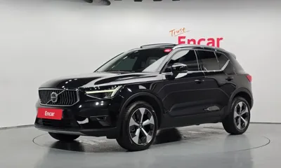 Volvo XC40 · 2023 год