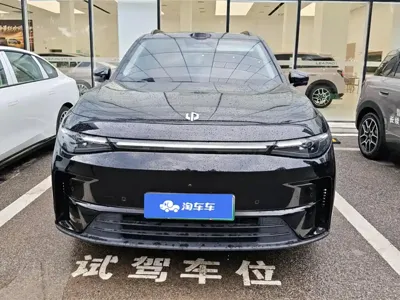 Leapmotor Leapmotor C16 2025, 16400 км, за 145800 CNY