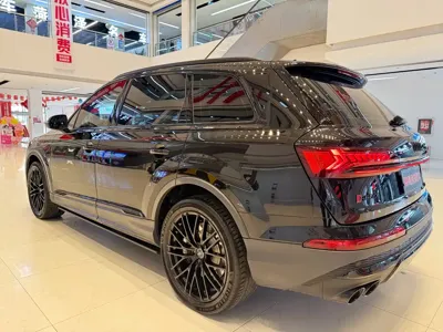Audi Q7 2024, 90000 км, за 319000 CNY - фото 14