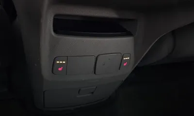 Kia Canival 2018, 146951 км, за 12500000 KRW - фото 18