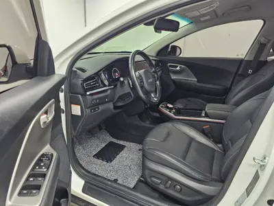 Kia Niro 2023, 17412 км, за 15680000 KRW - фото 9
