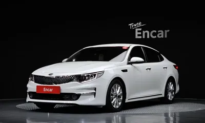 Kia K5 · 2017 год