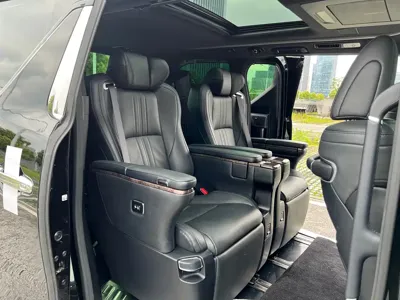 Toyota Alphard 2022, 46000 км, за 465800 CNY - фото 7