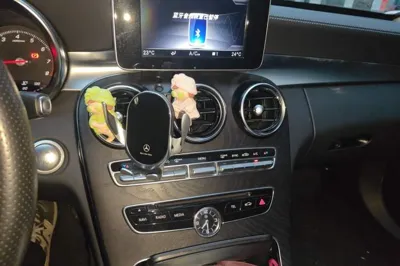 Mercedes-Benz C-Class 2017, 62400 км, за 94083.89 CNY - фото 13
