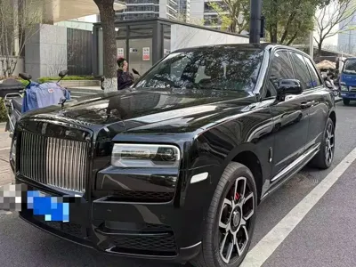 Rolls-Royce Cullinan · 2022 год