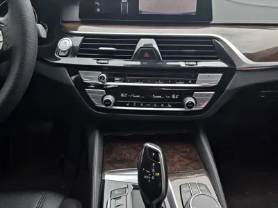 BMW 5 Series 2019, 180000 км, за 115000 CNY - фото 14