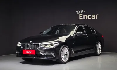 BMW 5-Series · 2018 год