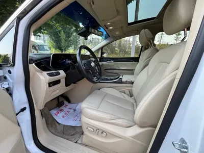 Buick GL8 2023, 37000 км, за 186900 CNY - фото 8