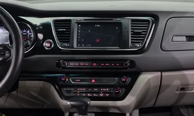 Kia Canival 2017, 214802 км, за 8900000 KRW - фото 15