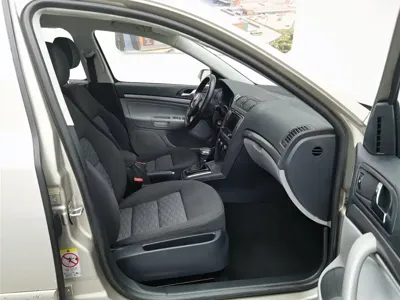 Skoda Octavia 2011, 158200 км, за 11900 CNY - фото 23