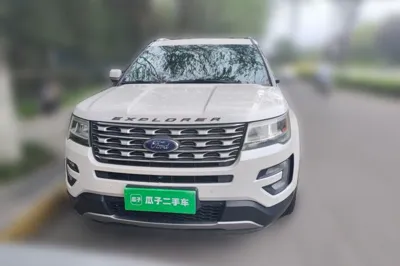 Ford Explorer 2016, 133900 км, за 100201.43 CNY