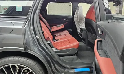 Audi SQ7 2026, 26 км, за 153800000 KRW - фото 11