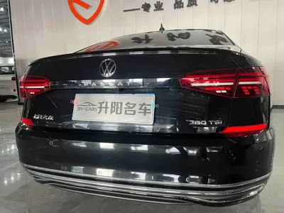 Volkswagen Passat 2023, 94000 км, за 78800 CNY - фото 16