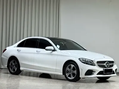Mercedes-Benz C-Class 2019, 68000 км, за 123600 CNY
