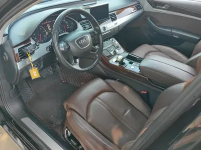Audi A8 2012, 390000 км, за 58300 CNY - фото 8