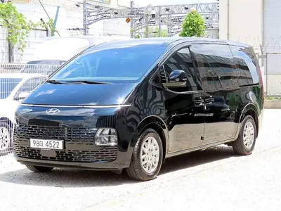 Hyundai Staria · 2022 год