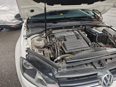 Volkswagen Golf 2017, 76200 км, за 51100 CNY - фото 21