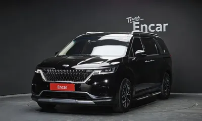 Kia Canival · 2021 год