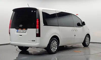 Hyundai Staria 2025, 16925 км, за 29800000 KRW