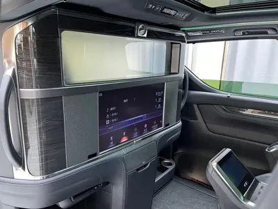Lexus LM 2020, 49000 км, за 728000 CNY - фото 13