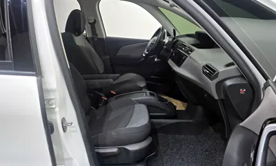 Citroen-DS C4 SpaceTourer 2019, 115928 км, за 9800000 KRW - фото 26