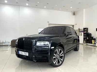 Rolls-Royce Cullinan · 2023 год
