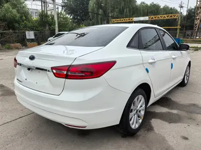 Ford Escort 2015, 100000 км, за 19800 CNY - фото 7