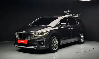 Kia Canival · 2019 год