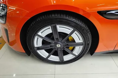 Xiaomi Auto SU7 2024, 12000 км, за 262576.22 CNY - фото 10