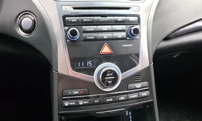 Hyundai Grandeur 2017, 140562 км, за 7500000 KRW - фото 16