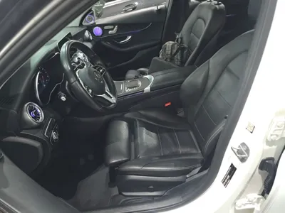 Mercedes-Benz C-Class 2019, 89100 км, за 146941.74 CNY - фото 18