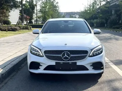 Mercedes-Benz C-Class 2019, 60000 км, за 83000 CNY