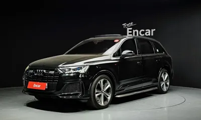 Audi Q7 · 2022 год