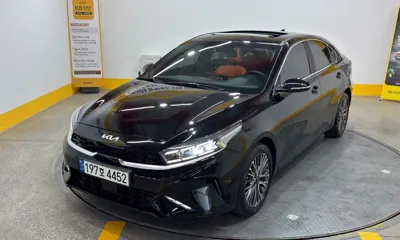 Kia K3 · 2022 год